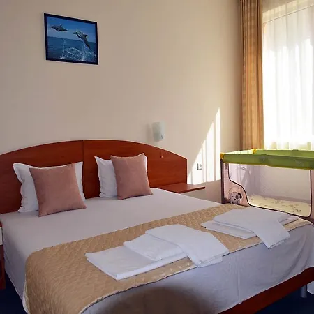 호텔 Family Diana 2*