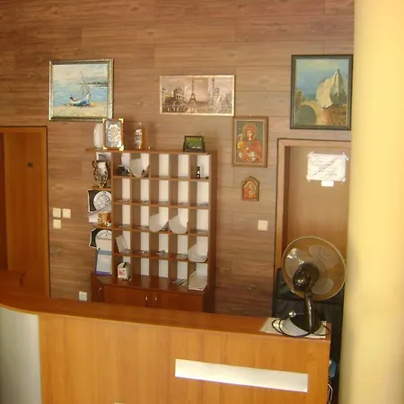 Готель Family Diana Поморіє